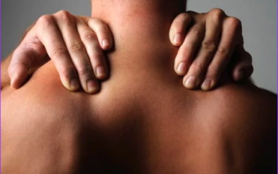 Torticolis aigu : que faire et quand consulter un ostéopathe ?